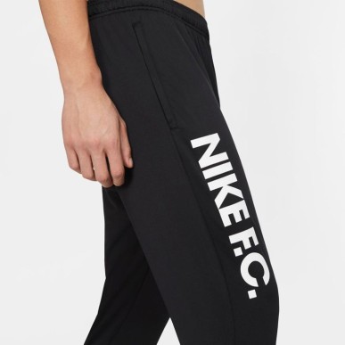 Pantaloni Nike FC Essential M CD0576-010