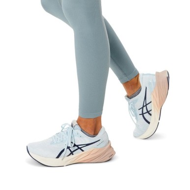 Asics Novablast 3 W shoes 1012B492-400