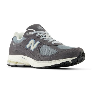 New Balance M2002RFB sports shoes