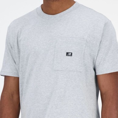 New Balance Essentials Reimagined Cott M MT31542AG t-shirt