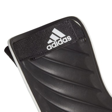 Adidas Tiro SG Trn M GJ7758 shin guards