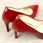 Pumps on a red lacquered stiletto W Juma