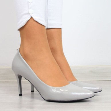 Pumps on a stiletto heel lacquered Juma W CIT2565J gray