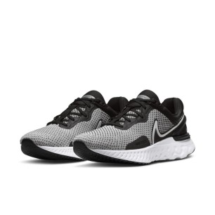 Scarpa Nike React Miler 3 M DD0490-101