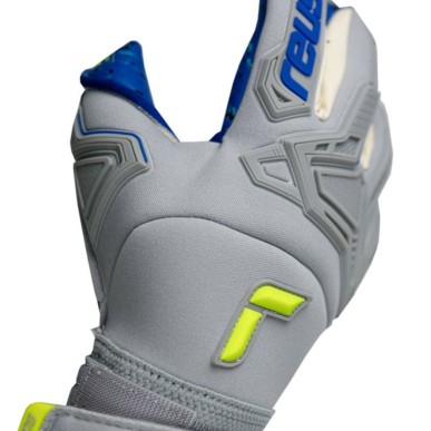 Guanti da portiere Reusch Attrakt Freegel Fusion Goaliator M 5270995 6006