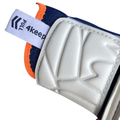 4Keepers Equpic Puesta NC Jr S836295 Goalkeeper Gloves