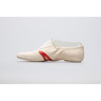 IWA 502 cream ballet shoes