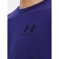 Maglietta Under Armour con logo sul petto sinistro M 1326799-468