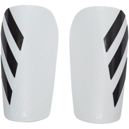 Adidas Tiro Club IP3993 football shin guards